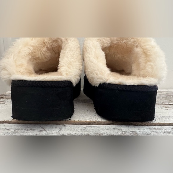 Platform Slip On Clogs. Size 7-8, EU 38-39. - Picture 5 of 7